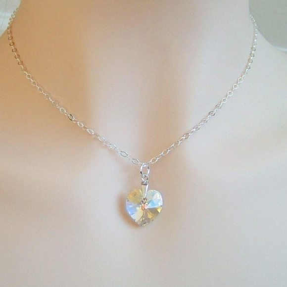 Swarovski crystal heart earrings and necklace - Picture 6 of 6